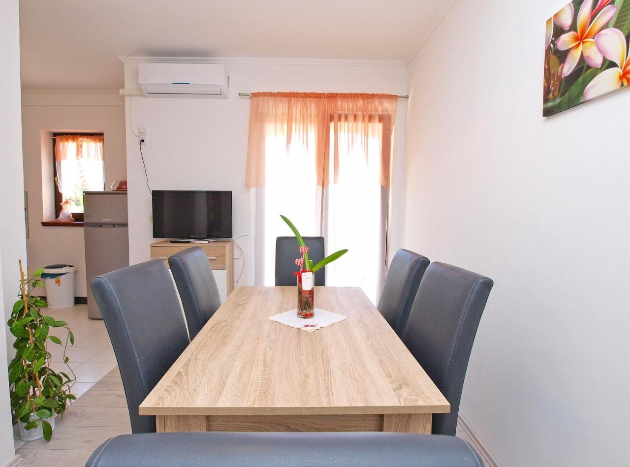 House Smiljana 2059 Villa วอดิยัน ภายนอก รูปภาพ