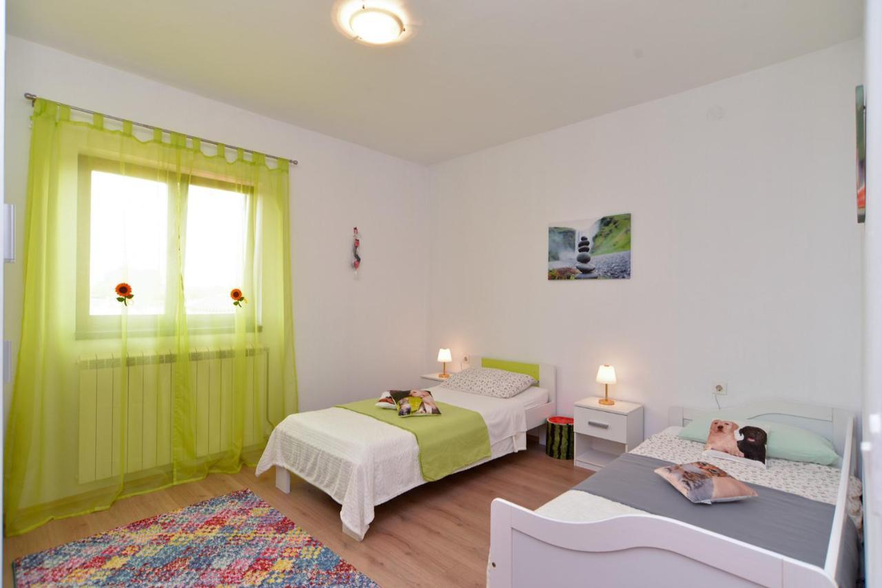 House Smiljana 2059 Villa วอดิยัน ภายนอก รูปภาพ